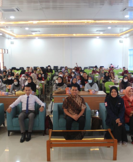 Engineering Research Community (ERCOM) Faculty of Engineering Holds Workshop on Authorship of Scientific Papers